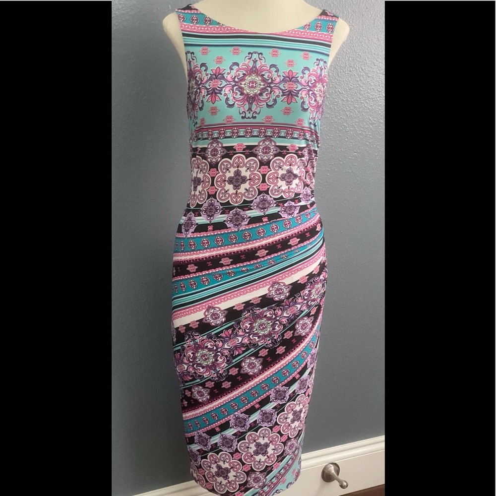 CACHE dress Love the fit!